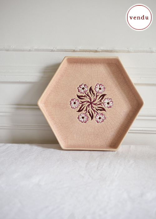 Petit plateau Hexagonal Rose Longwy